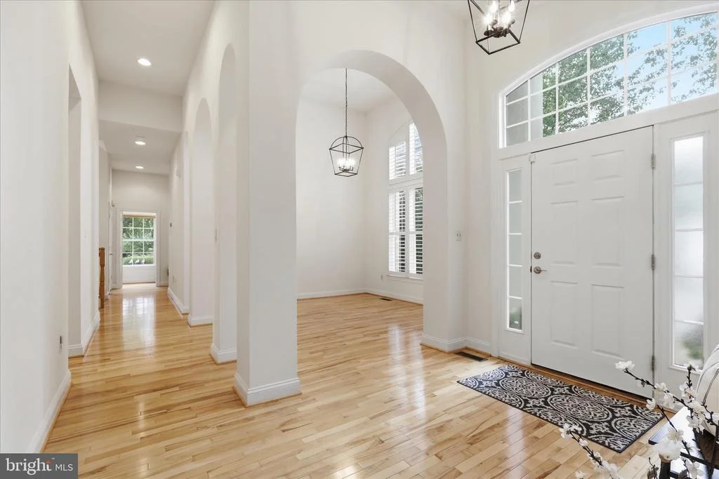 Photo of 8277 ROXBOROUGH LOOP