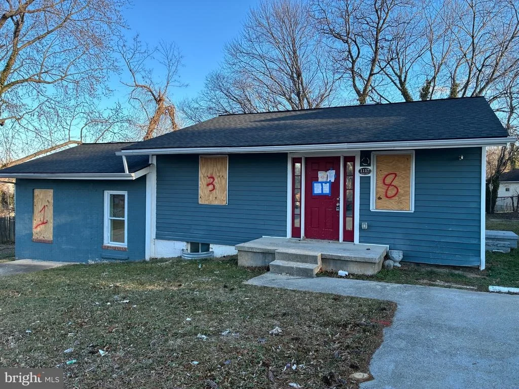 Photo of 1117 BOOTH LANE