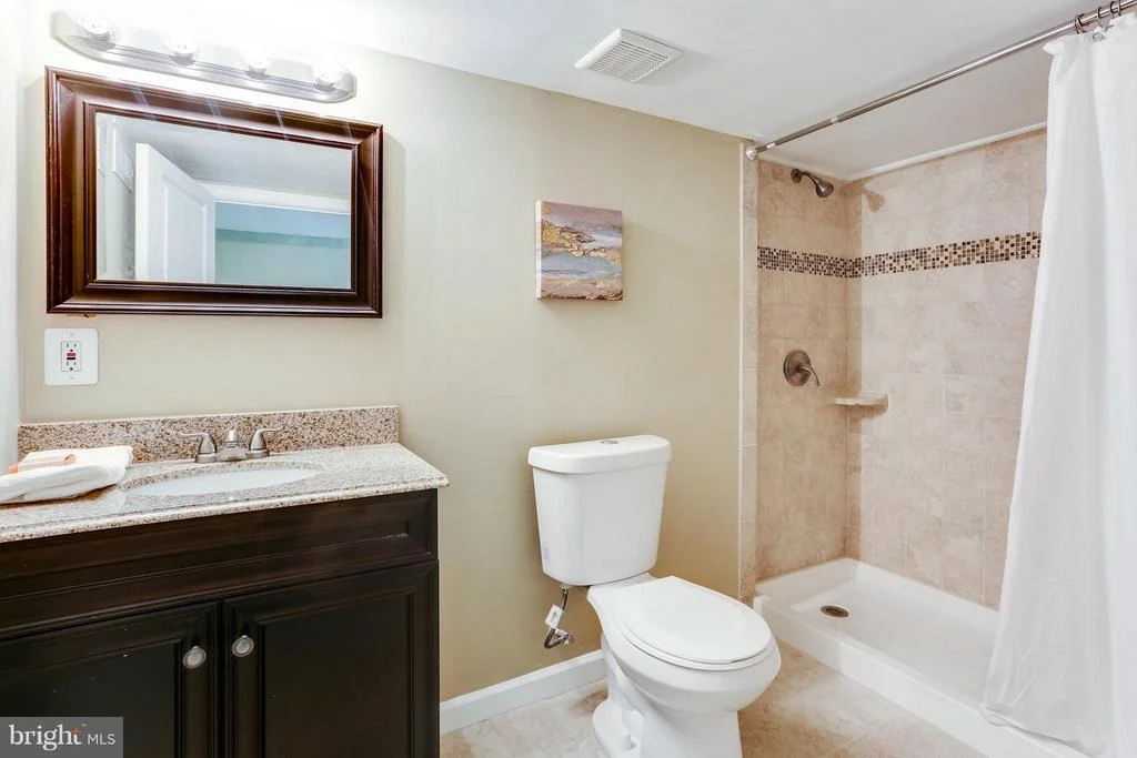 Photo of 1308 POPLAR AVENUE