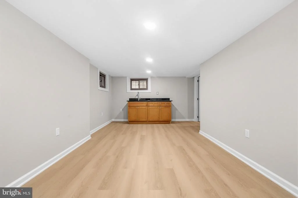 Photo of 303 67TH PLACE