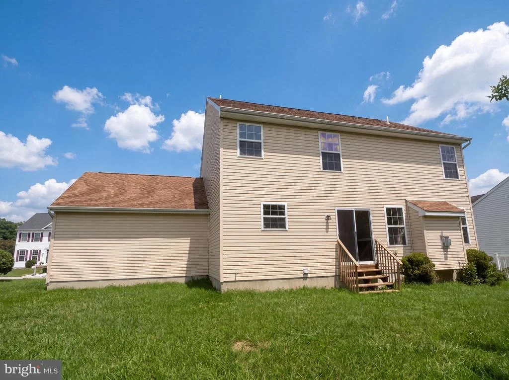 Photo of 32 LEENA LANE