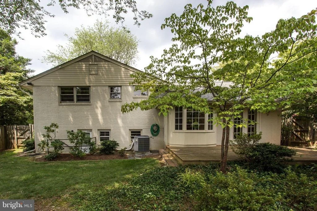 Photo of 7007 BRIGHT AVENUE