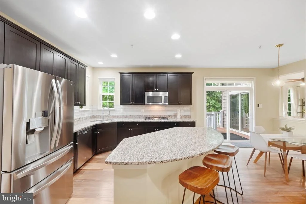 Photo of 3012 LAKE FOREST DRIVE