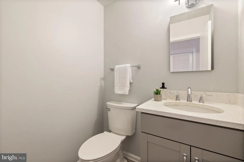 Photo of 7710 HUNTMASTER LANE