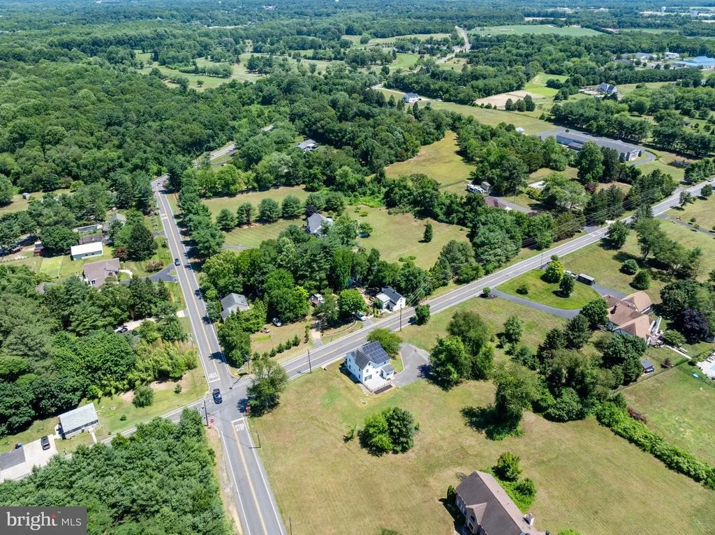Photo of 402 BARNSBORO ROAD