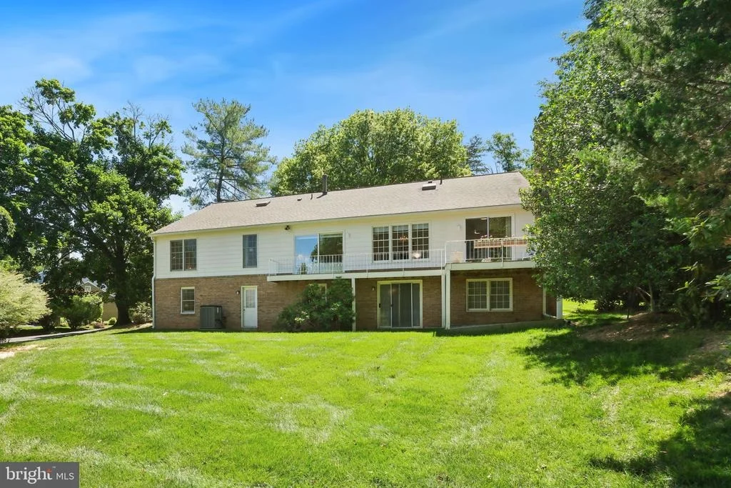 Photo of 11900 CANFIELD ROAD