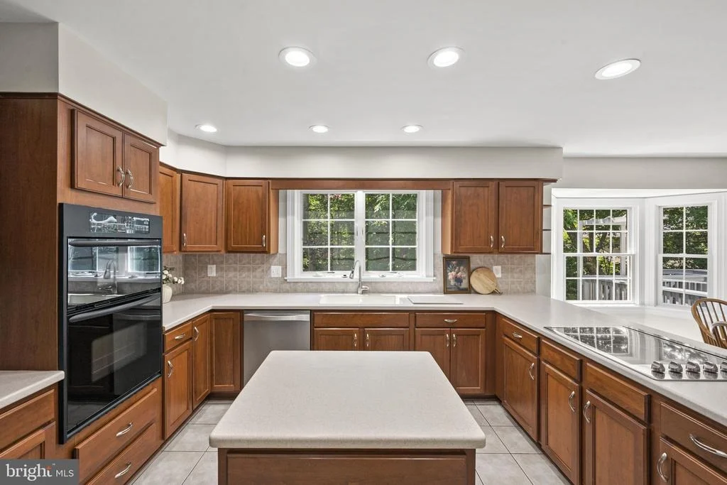 Photo of 9127 SCOTT STREET