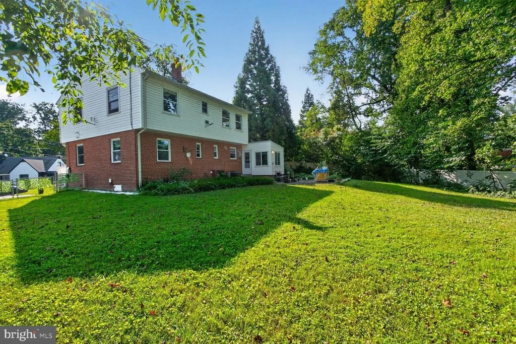 Photo of 2810 BYRON COURT