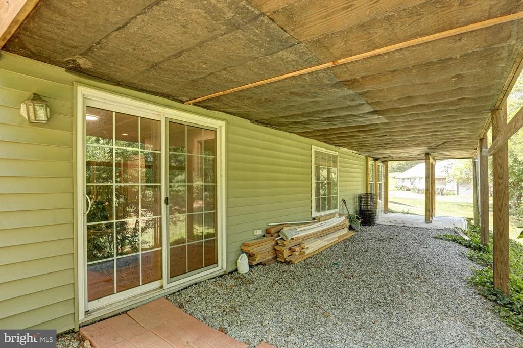 Photo of 119 N MEADOW DRIVE