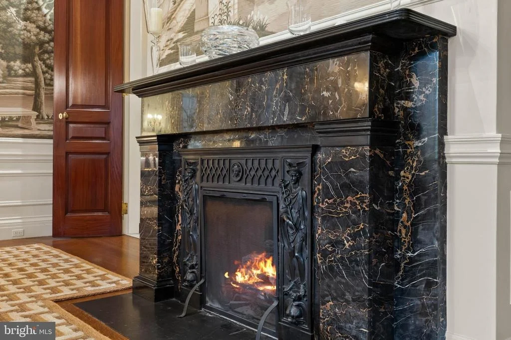 Photo of 15 CHARLCOTE PLACE