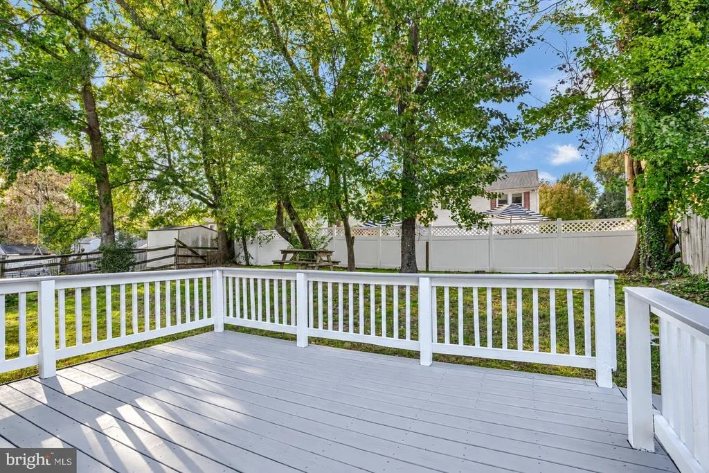 Photo of 8706 MISSION ROAD