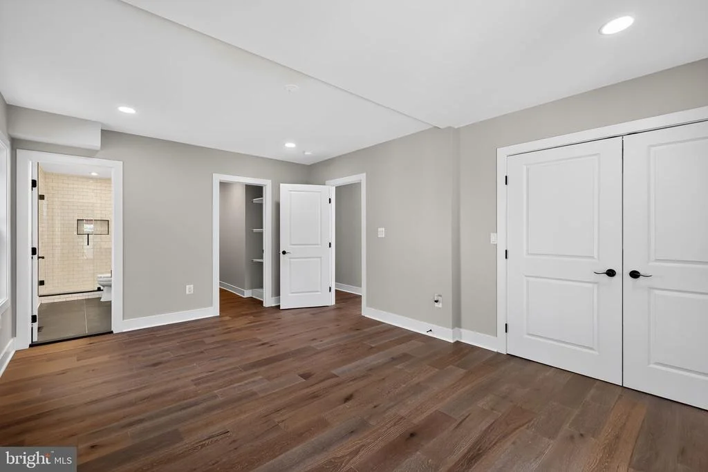 Photo of 1 TUCKER STREET