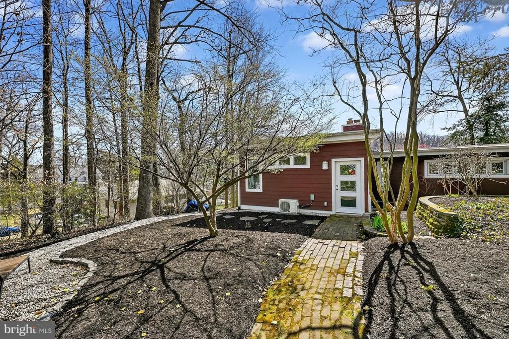 Photo of 3516 LOCH HAVEN DRIVE