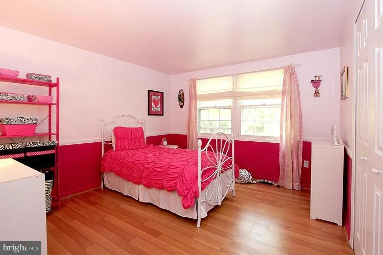 Photo of 8780 OXWELL LANE