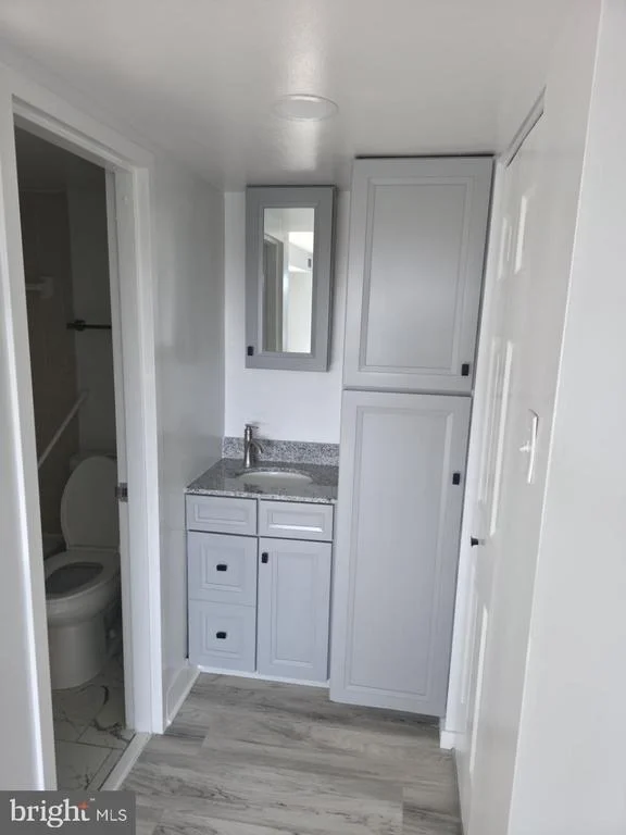 Photo of Unit 708 at 1836 METZEROTT ROAD