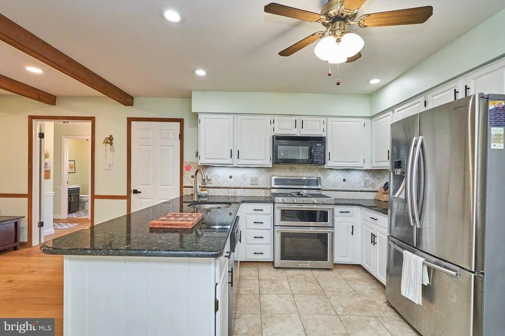 Photo of 3700 JOHN BARNES LANE