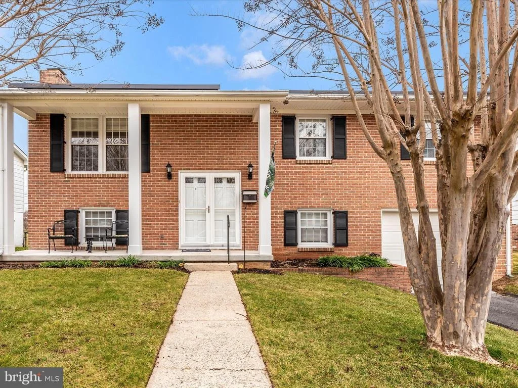 Photo of 1111 YOUNG PLACE
