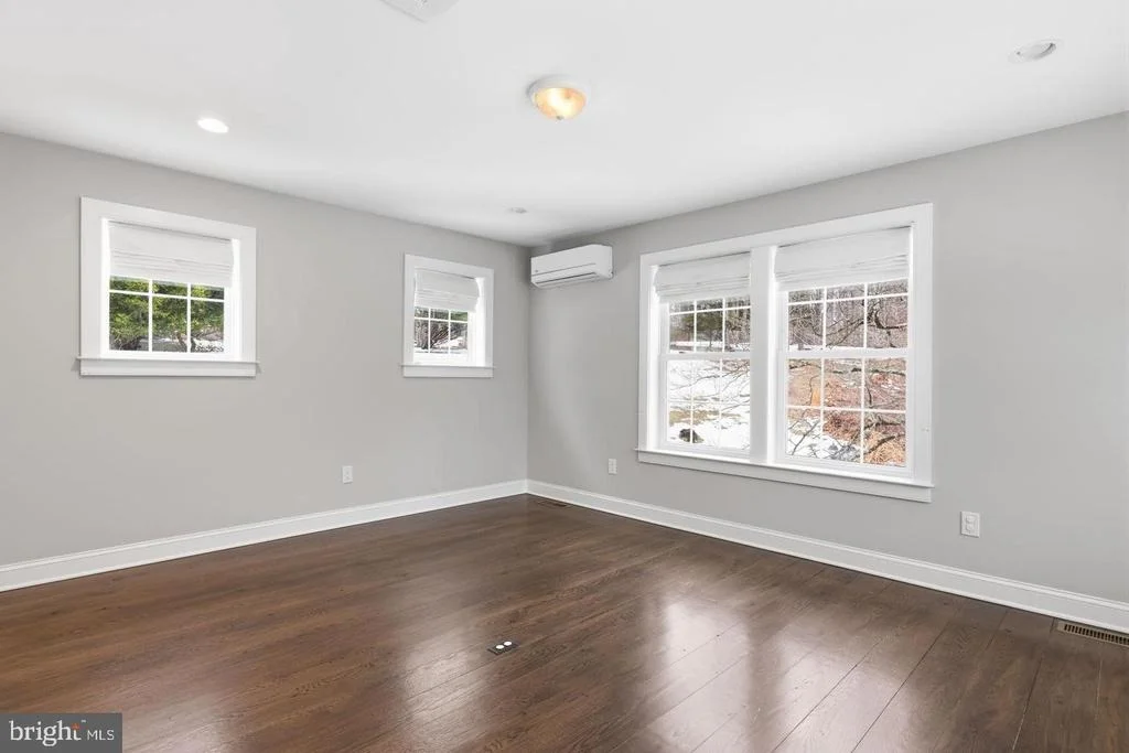 Photo of 3039 DURHAM ROAD