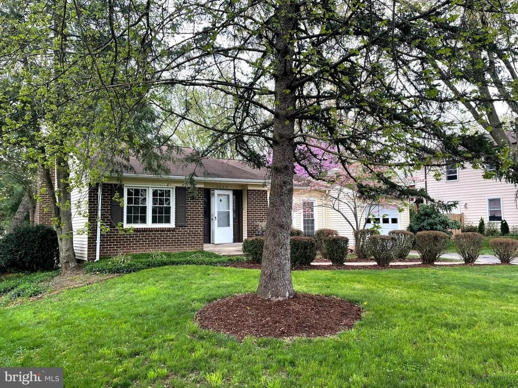 Photo of 1627 NATHAN LANE