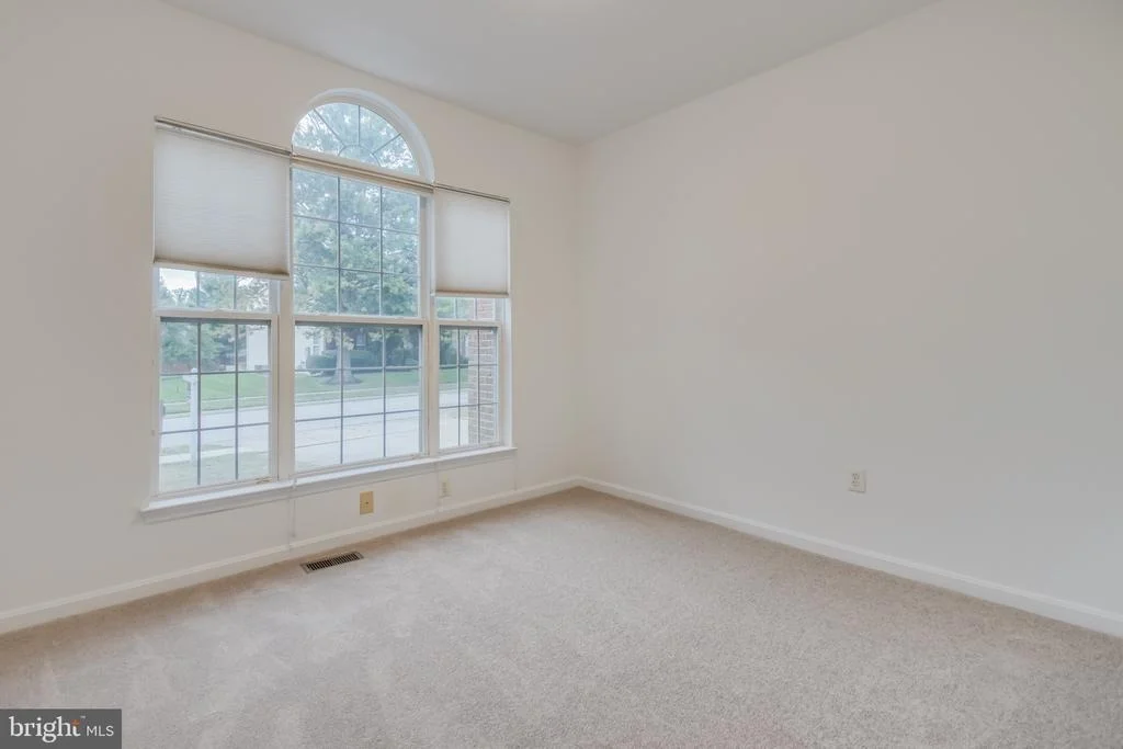 Photo of 17107 ASPEN LEAF DRIVE