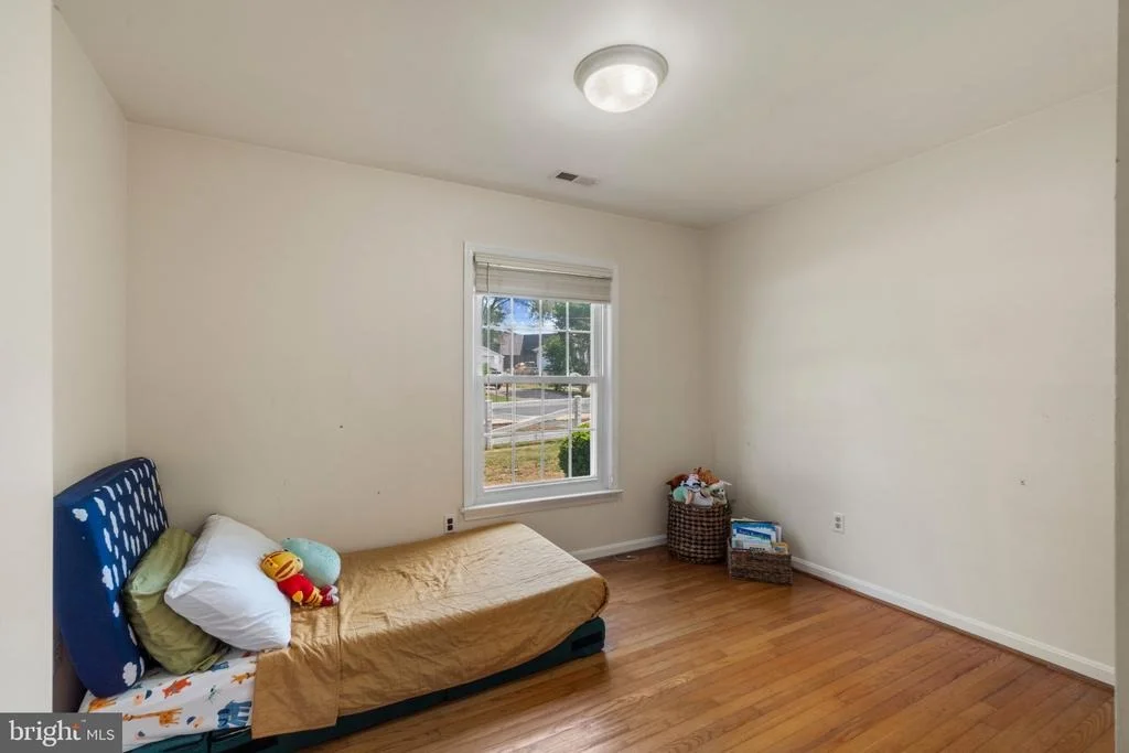 Photo of 117 OAKWOOD ROAD
