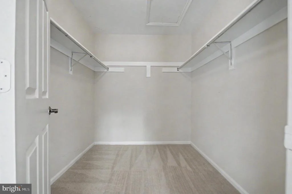 Photo of 804 COXSWAIN WAY
