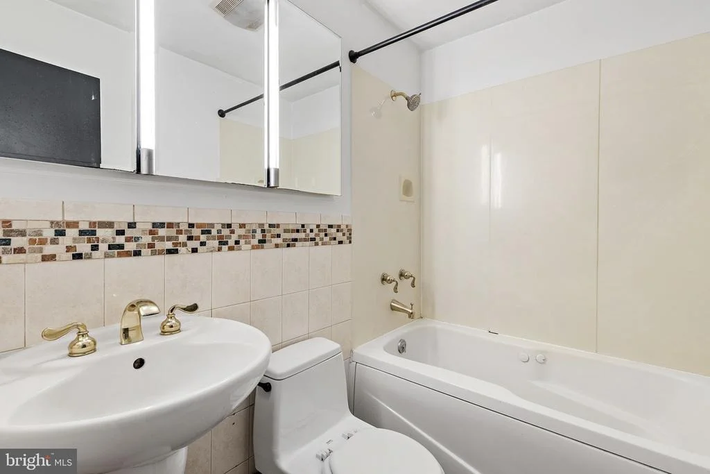 Photo of 3005 SYCAMORE COURT