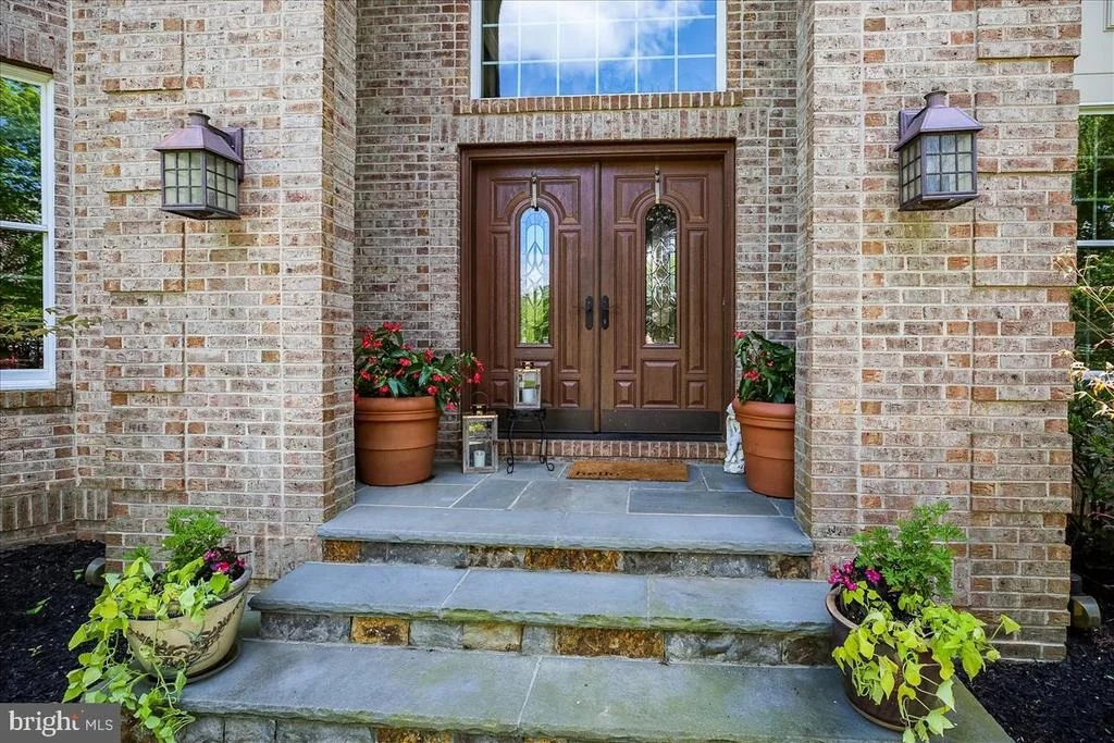 Photo of 21129 GOLF ESTATES DRIVE