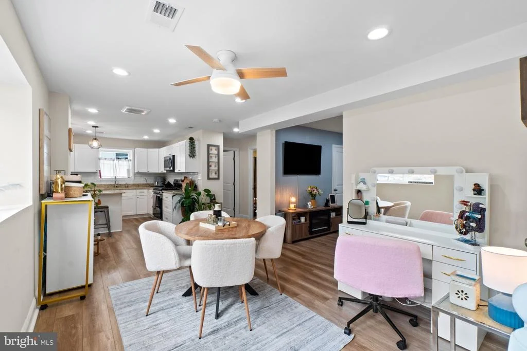 Photo of 610 MEADOW ROAD