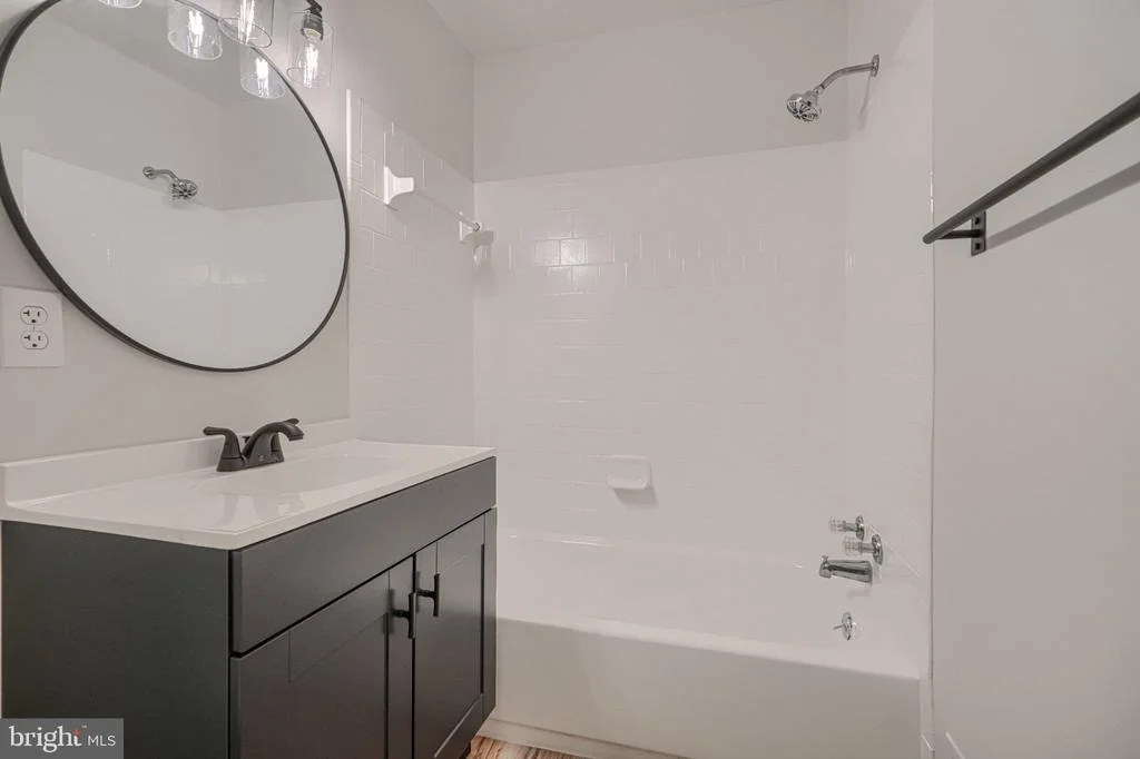 Photo of Unit E at 7191 CYPRESS COURT