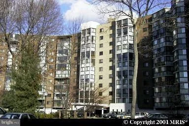 Photo of Unit 2819 at 15107 INTERLACHEN DRIVE