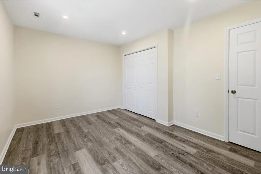 Photo of 24823 CUTSAIL DRIVE