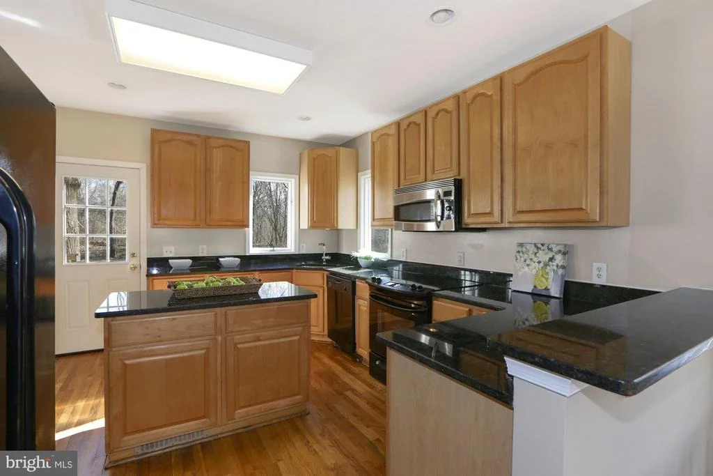 Photo of 2734 CROOKED RUN ROAD