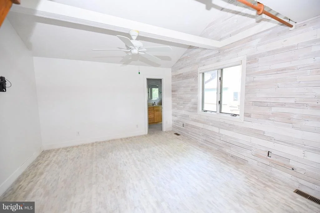 Photo of 39 N PRIMROSE LANE