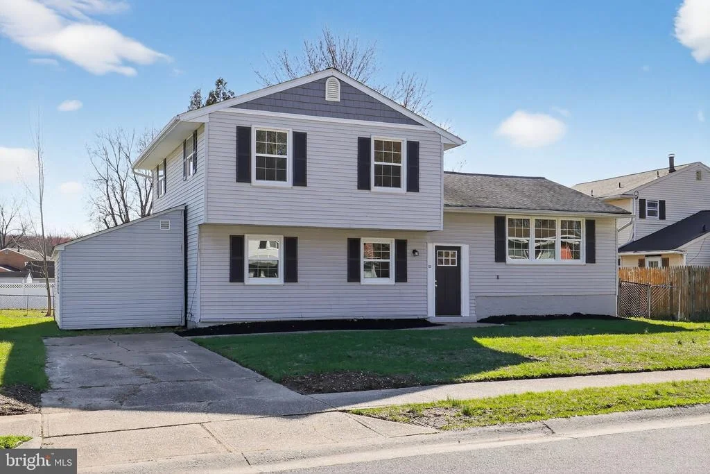 Photo of 11 N SKYWARD DRIVE