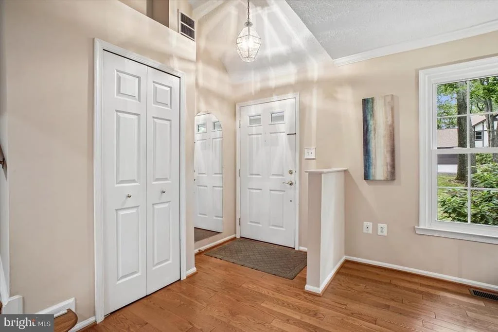 Photo of 1877 POST OAK TRAIL