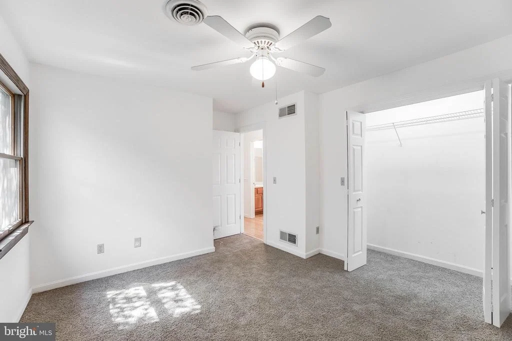 Photo of 28011 LINE ROAD
