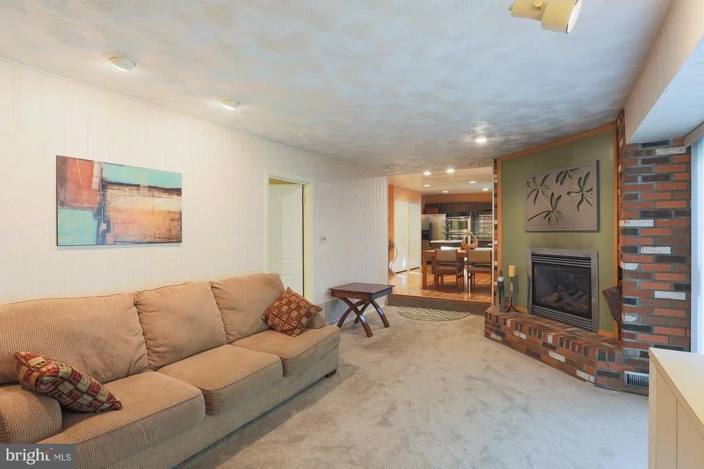 Photo of 4003 WINLEE ROAD