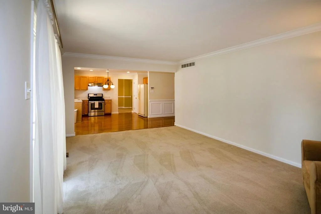 Photo of 34 CHESTERTOWN ROAD