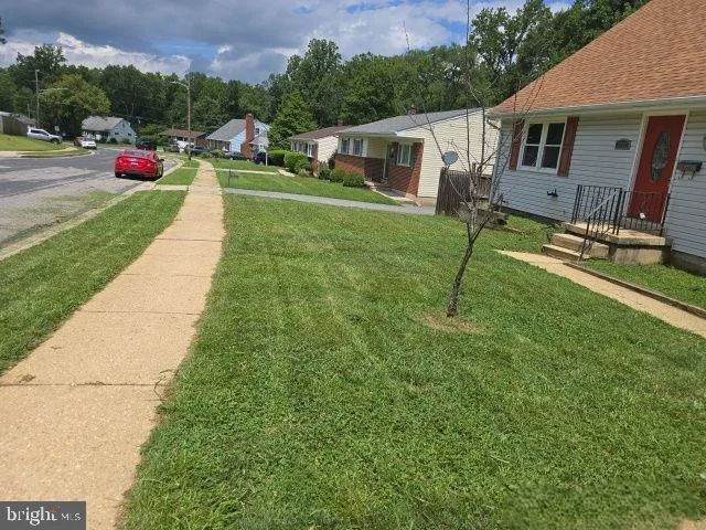 Photo of 3827 CASSANDRA ROAD