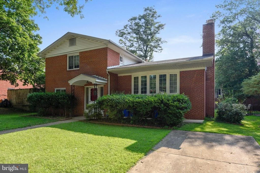 Photo of 9517 FLOWER AVENUE