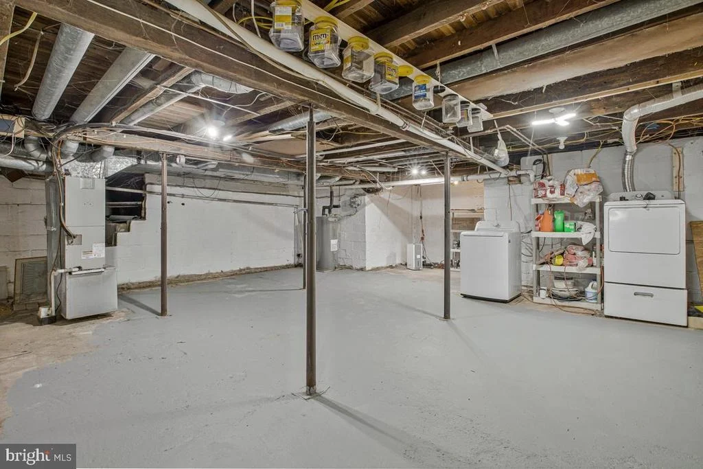 Photo of 7801 WATERVIEW