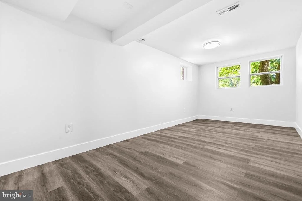 Photo of 4501 APPLE TREE DRIVE