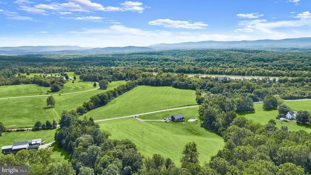 Photo of 11284 BIG POOL ROAD