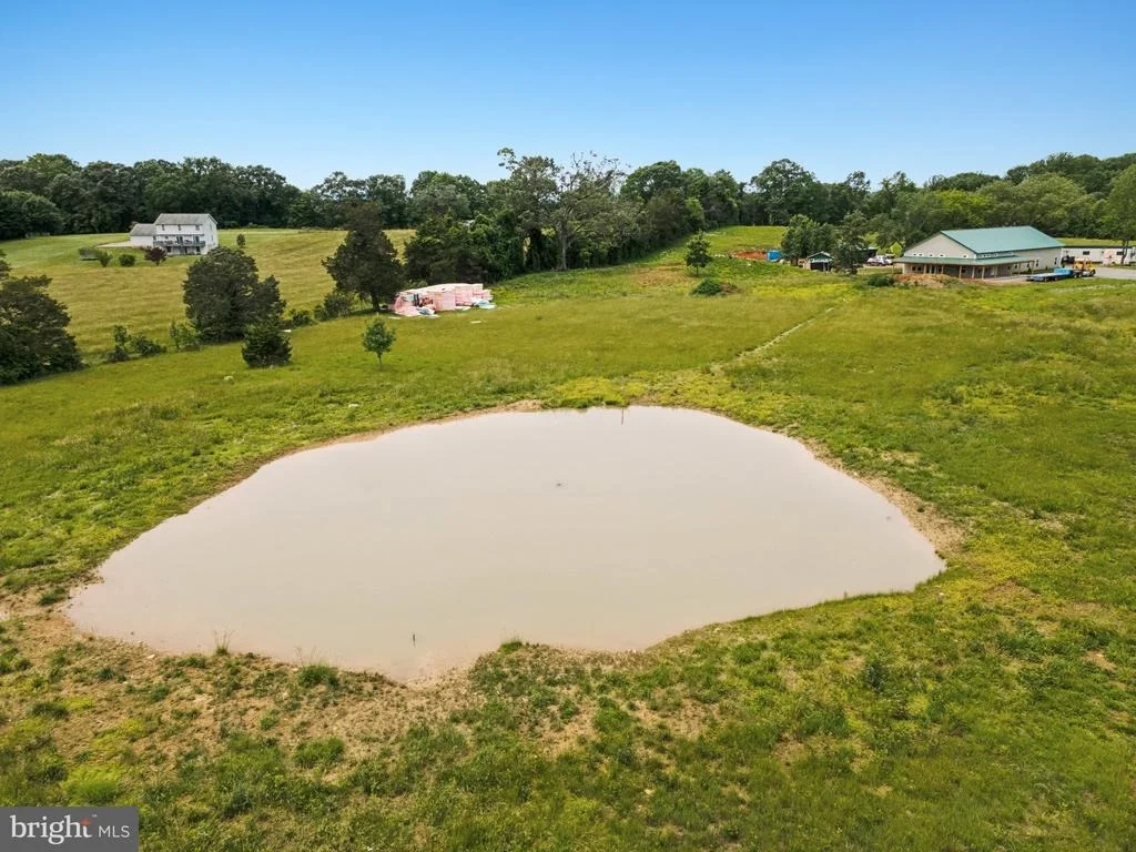 Photo of 7285 OPAL ROAD