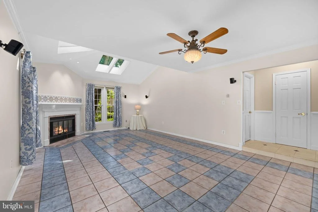 Photo of 9454 LAPSTRAKE LANE