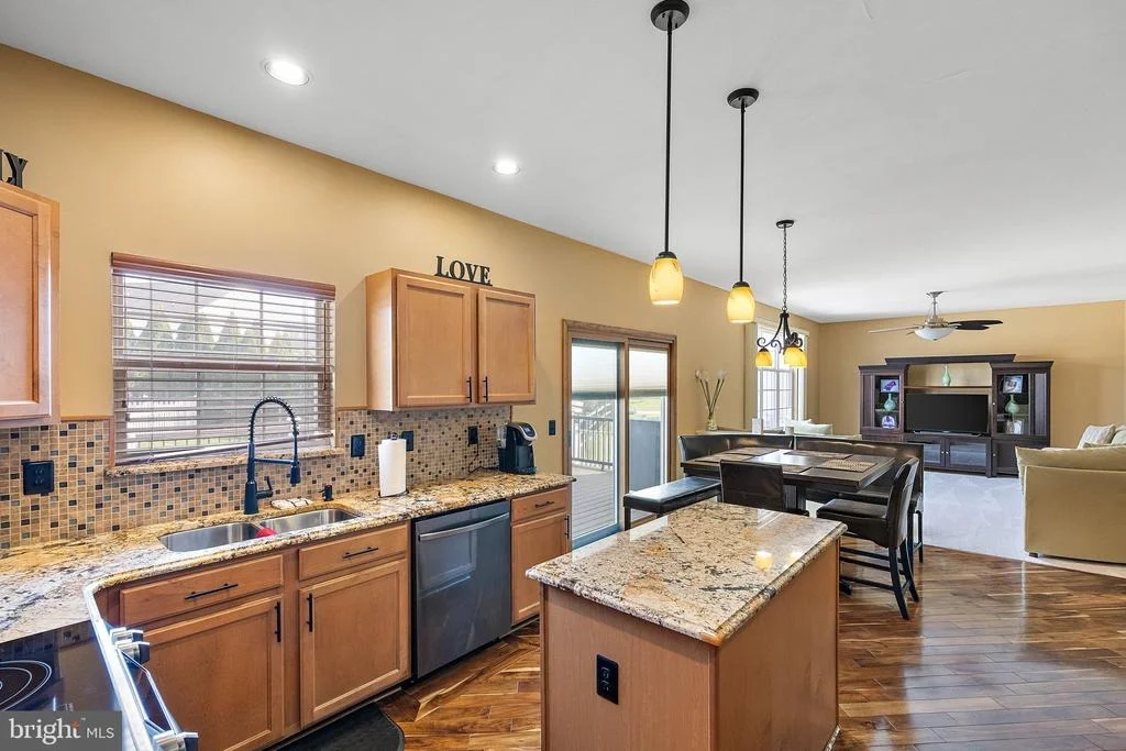 Photo of 602 CORWIN COURT