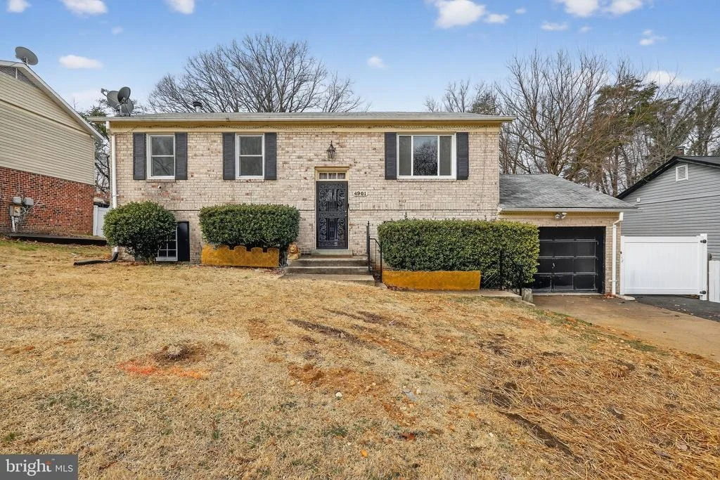Photo of 4901 IVERSON PLACE