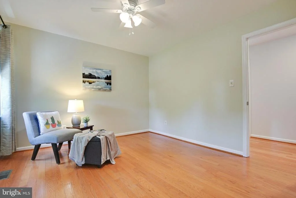 Photo of 1811 CLOVERMEADOW DRIVE
