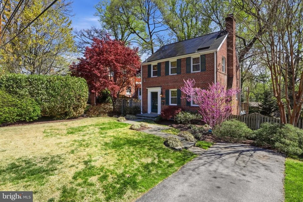 Photo of 10211 SUTHERLAND ROAD